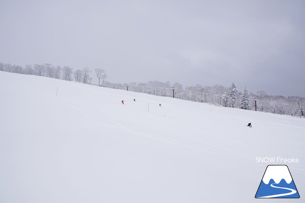 春スキーの聖地『中山峠スキー場』は、初滑りシーズンも凄かった…!!初滑りから粉雪たっぷりの2018年11月☆